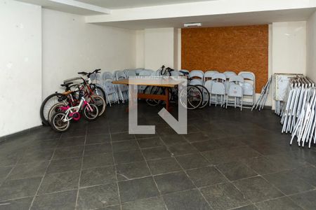Apartamento à venda com 62m², 2 quartos e 1 vaga Apartamento à venda com 62m², 2 quartos e 1 vagaÁrea comum - Salão de festas