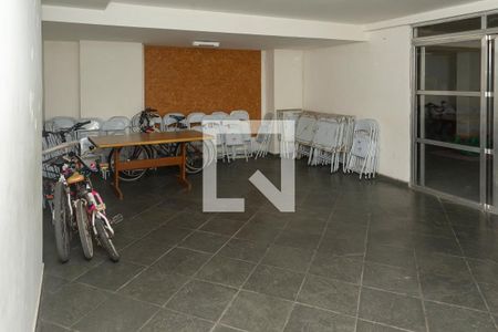 Apartamento à venda com 62m², 2 quartos e 1 vaga Apartamento à venda com 62m², 2 quartos e 1 vagaÁrea comum - Salão de festas