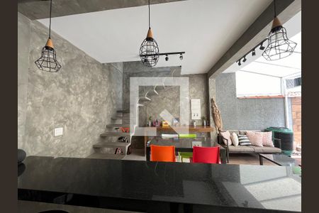 Casa à venda com 200m², 4 quartos e 2 vagasÁrea comum