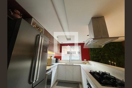 Casa à venda com 200m², 4 quartos e 2 vagasCozinha