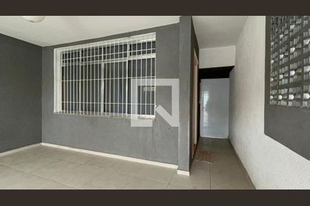 Casa à venda com 200m², 4 quartos e 2 vagasGaragem