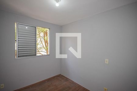 Quarto 2 de apartamento para alugar com 2 quartos, 55m² em Parque Munhoz, São Paulo