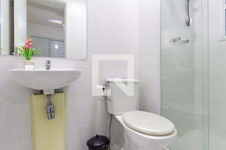 Apartamento à venda com 64m², 3 quartos e 1 vaga Apartamento à venda com 64m², 3 quartos e 1 vagaBanheiro da Suíte