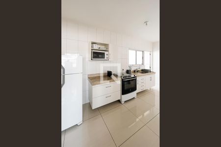 Apartamento à venda com 230m², 4 quartos e 2 vagasCozinha