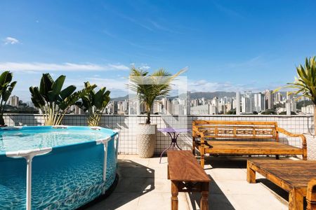 Apartamento à venda com 230m², 4 quartos e 2 vagasCobertura