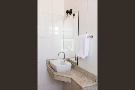 Apartamento à venda com 230m², 4 quartos e 2 vagasBanheiro suíte