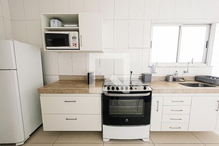 Apartamento à venda com 230m², 4 quartos e 2 vagasCozinha