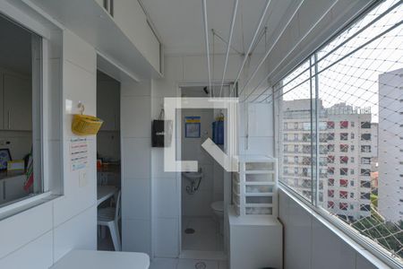 Apartamento à venda com 90m², 3 quartos e 2 vagas Apartamento à venda com 90m², 3 quartos e 2 vagasÁrea de Serviço