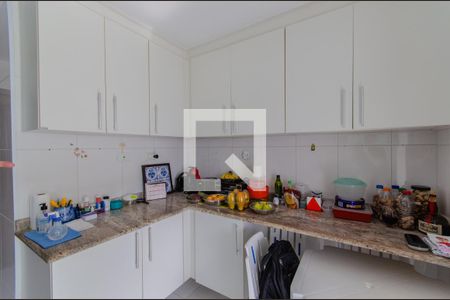 Apartamento à venda com 90m², 3 quartos e 2 vagasCozinha