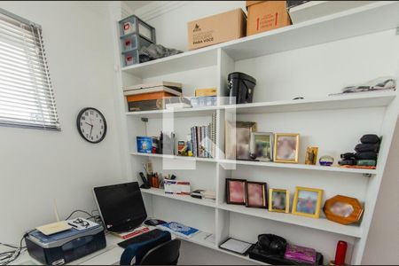 Apartamento à venda com 90m², 3 quartos e 2 vagasQuarto 2