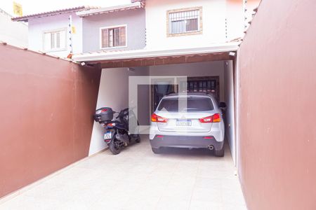 Casa à venda com 100m², 2 quartos e 2 vagas Casa à venda com 100m², 2 quartos e 2 vagasGaragem