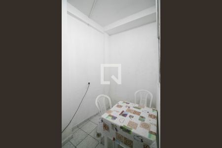  Cozinha de casa para alugar com 1 quarto, 56m² em Jardim Santa Rita, Guarulhos