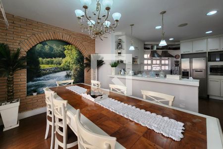 Casa à venda com 400m², 3 quartos e 3 vagas