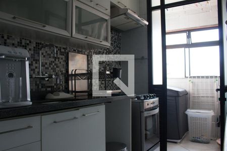 Apartamento à venda com 73m², 2 quartos e 2 vagas Apartamento à venda com 73m², 2 quartos e 2 vagasCozinha