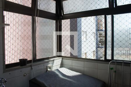Apartamento à venda com 73m², 2 quartos e 2 vagas Apartamento à venda com 73m², 2 quartos e 2 vagasÁrea de Serviço