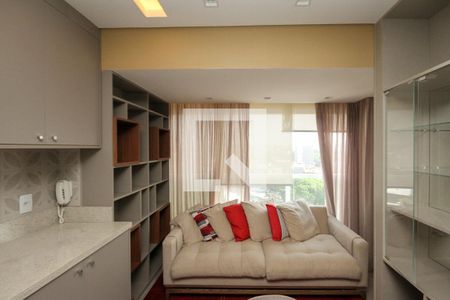 Sala e Cozinha de apartamento para alugar com 1 quarto, 32m² em Vila Prudente, São Paulo