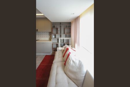 Sala e Cozinha de apartamento para alugar com 1 quarto, 32m² em Vila Prudente, São Paulo