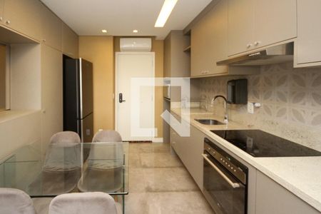 Sala e Cozinha de apartamento para alugar com 1 quarto, 32m² em Vila Prudente, São Paulo