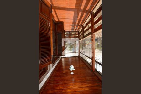 Casa de condomínio à venda com 300m², 4 quartos e 2 vagasVaranda do Quarto 2 Suite