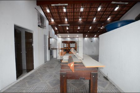 Casa de condomínio à venda com 300m², 4 quartos e 2 vagasChurrasqueira