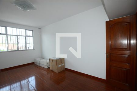 Casa de condomínio à venda com 300m², 4 quartos e 2 vagasQuarto 4