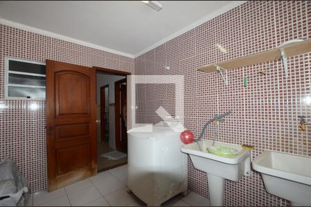 Casa de condomínio à venda com 300m², 4 quartos e 2 vagasQuarto de Serviço