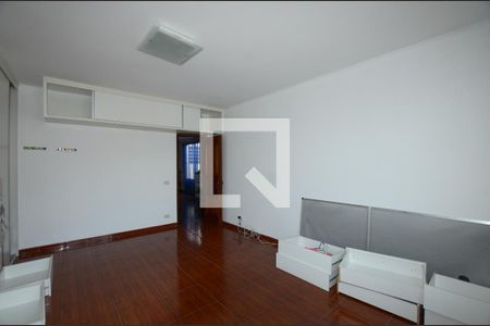 Casa de condomínio à venda com 300m², 4 quartos e 2 vagasQuarto 3