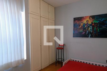 Casa à venda com 330m², 5 quartos e 2 vagasQuarto 5