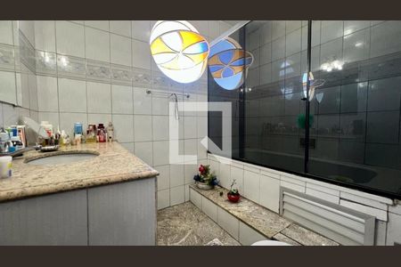 Apartamento à venda com 171m², 3 quartos e 1 vaga Apartamento à venda com 171m², 3 quartos e 1 vagaBanheiro