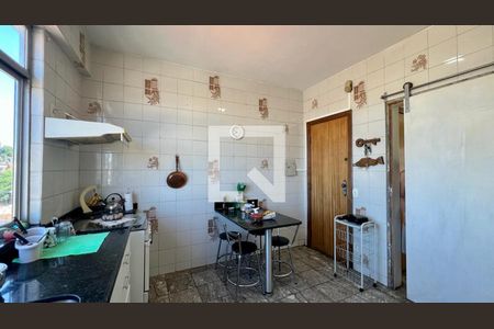 Apartamento à venda com 171m², 3 quartos e 1 vaga Apartamento à venda com 171m², 3 quartos e 1 vagaCozinha