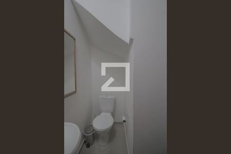 Casa à venda com 80m², 2 quartos e 2 vagasLavabo