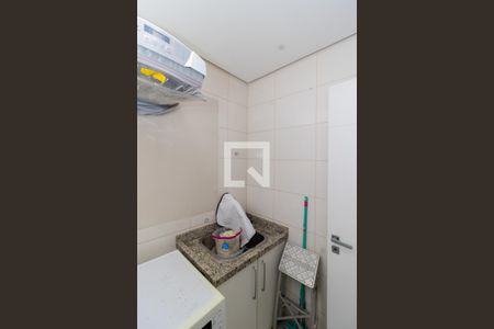 Casa à venda com 245m², 3 quartos e 2 vagas Casa à venda com 245m², 3 quartos e 2 vagasÁrea de Serviço