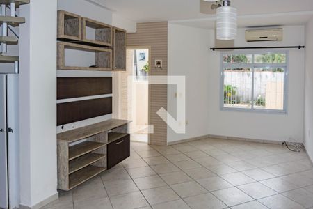 Sala de casa para alugar com 2 quartos, 80m² em Ingleses Norte, Florianópolis