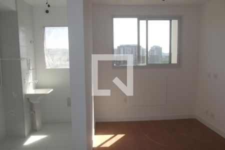 Sala de apartamento para alugar com 2 quartos, 42m² em Engenho de Dentro, Rio de Janeiro
