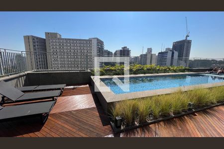 Studio à venda com 25m², 1 quarto e sem vaga Studio à venda com 25m², 1 quarto e sem vagaÁrea comum
