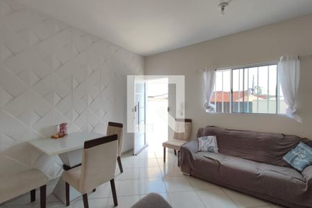 Casa à venda com 65m², 2 quartos e 1 vaga Casa à venda com 65m², 2 quartos e 1 vagaSala de Estar e Jantar