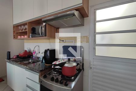 Casa à venda com 65m², 2 quartos e 1 vaga Casa à venda com 65m², 2 quartos e 1 vagaCozinha