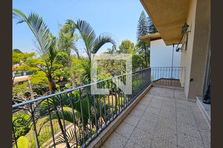 Casa à venda com 300m², 4 quartos e 4 vagasVaranda