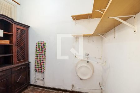 Apartamento à venda com 84m², 2 quartos e sem vaga Apartamento à venda com 84m², 2 quartos e sem vagaQuarto de Serviço
