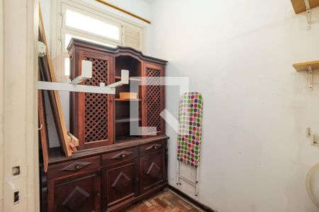 Apartamento à venda com 84m², 2 quartos e sem vaga Apartamento à venda com 84m², 2 quartos e sem vagaQuarto de Serviço