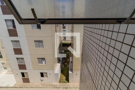 Vista da Sala de apartamento para alugar com 2 quartos, 44m² em Vila Indiana, Taboão da Serra