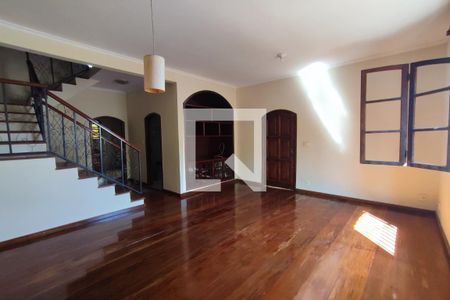 Sala de casa para alugar com 3 quartos, 157m² em Taquara, Rio de Janeiro