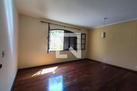 Sala de casa para alugar com 3 quartos, 157m² em Taquara, Rio de Janeiro