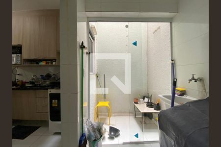 Apartamento à venda com 42m², 2 quartos e sem vaga Apartamento à venda com 42m², 2 quartos e sem vagaÁrea de Serviço