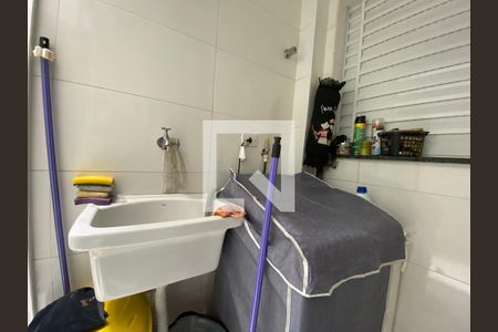 Apartamento à venda com 42m², 2 quartos e sem vaga Apartamento à venda com 42m², 2 quartos e sem vagaÁrea de Serviço