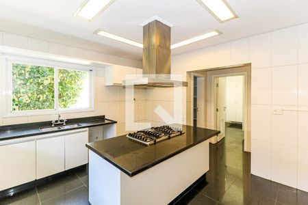 Casa de condomínio para alugar com 710m², 4 quartos e 5 vagas Casa de condomínio para alugar com 710m², 4 quartos e 5 vagasCozinha