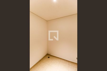 Casa de condomínio para alugar com 710m², 4 quartos e 5 vagas Casa de condomínio para alugar com 710m², 4 quartos e 5 vagasPorão