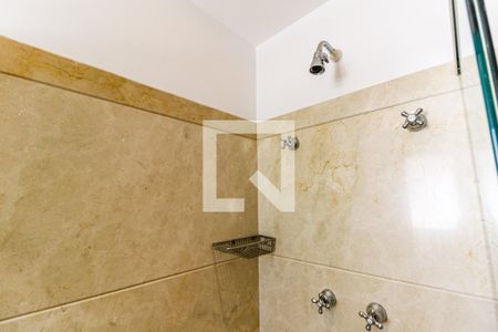 Casa de condomínio para alugar com 710m², 4 quartos e 5 vagas Casa de condomínio para alugar com 710m², 4 quartos e 5 vagasBanheiro Suíte 1