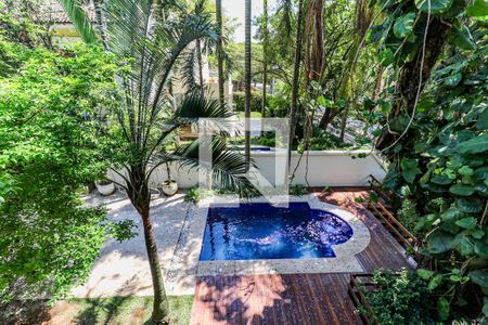Casa de condomínio para alugar com 710m², 4 quartos e 5 vagas Casa de condomínio para alugar com 710m², 4 quartos e 5 vagasVista Suíte 4