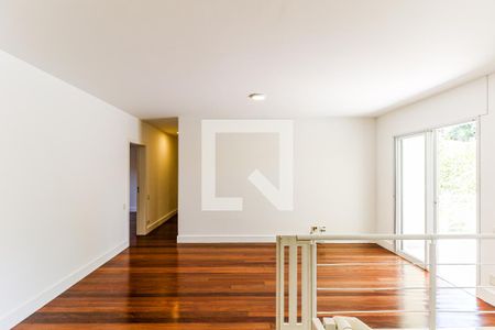 Casa de condomínio para alugar com 710m², 4 quartos e 5 vagas Casa de condomínio para alugar com 710m², 4 quartos e 5 vagasHall Quartos